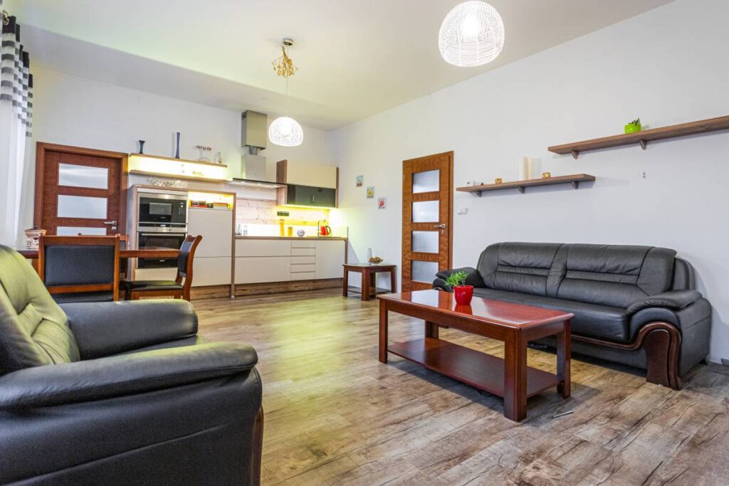 Prodej domu 225 m², pozemek 708 m² 8 img 1439bd5497