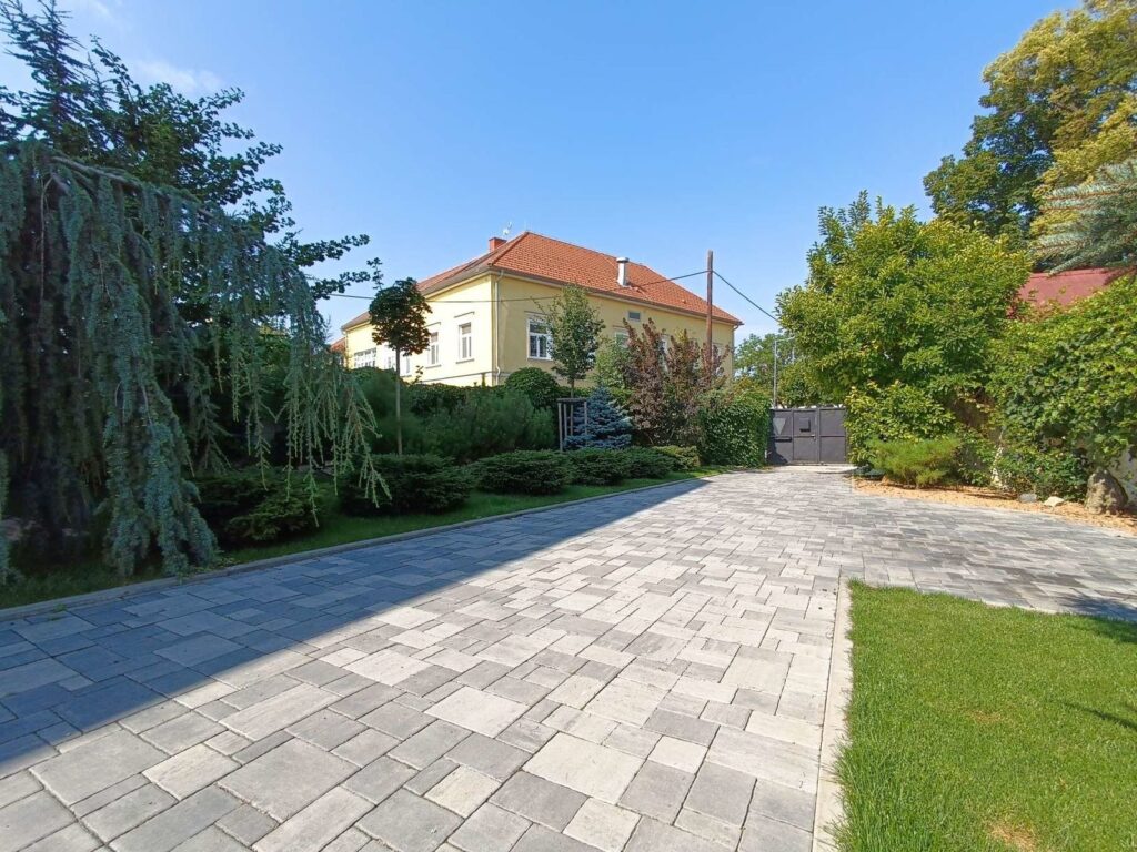 Prodej domu 225 m², pozemek 708 m² 5 1692346350312