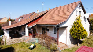 Prodej chalupy 41 130 m² pozemek 974 m² – Novy Samechov okres Kutna Hora reality vencovsky 3