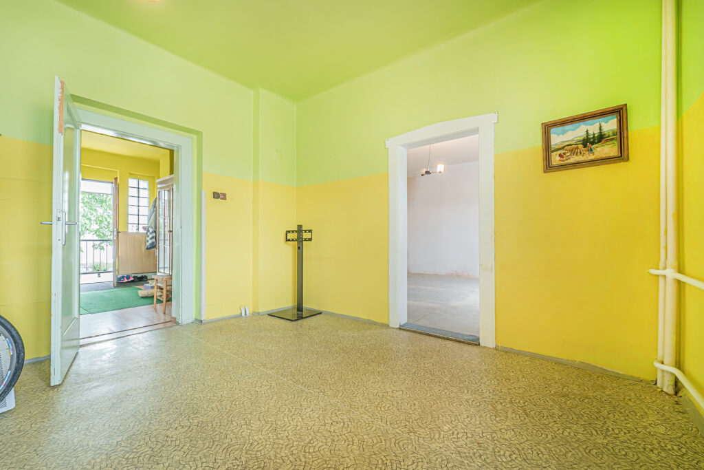 Prodej domu 302 m² s pozemek 625 m² 6 prodej domu Dolni Pocernice ulice Listopadova praha reality vencovsky 38