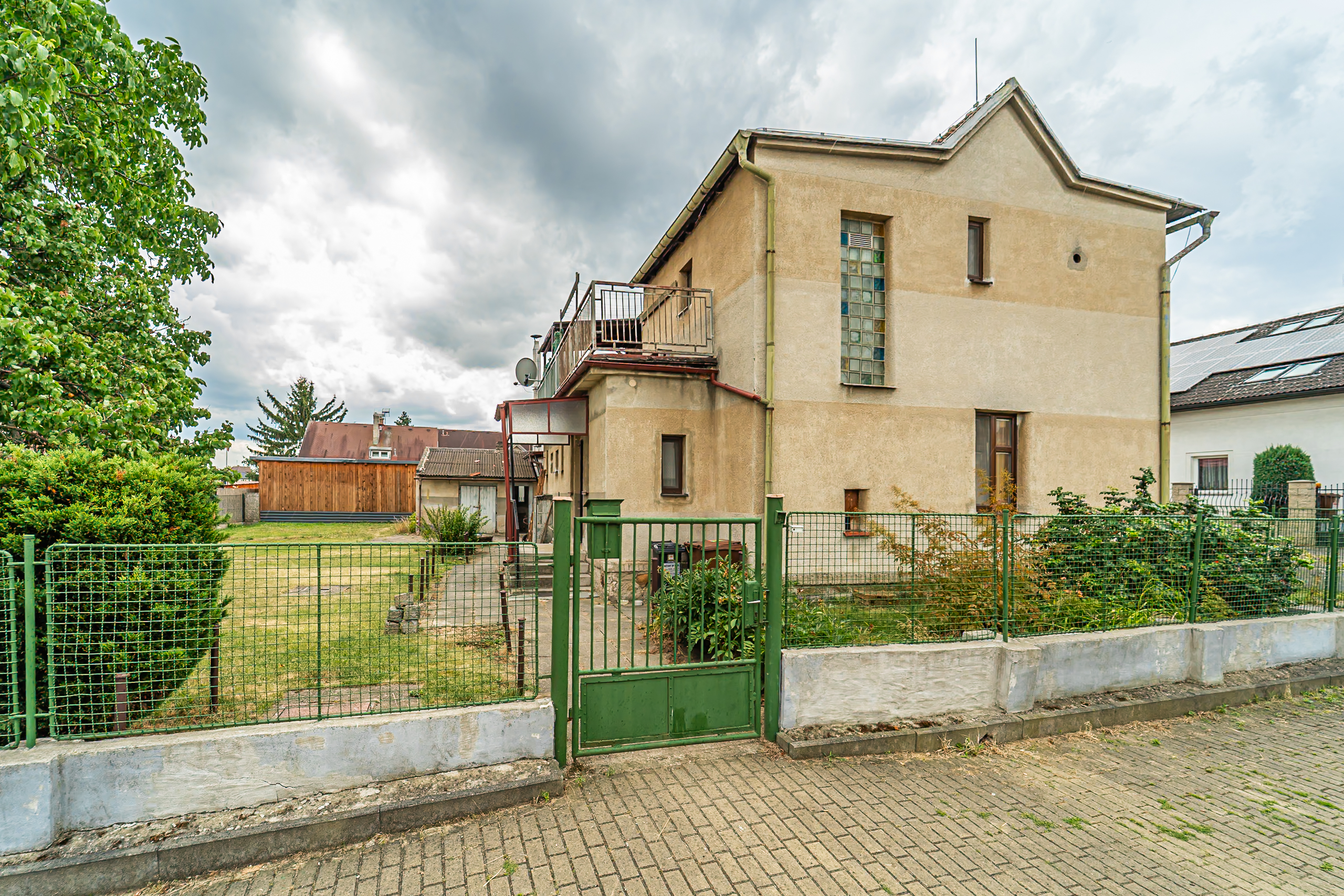 prodej domu Dolni Pocernice ulice Listopadova praha reality vencovsky 6