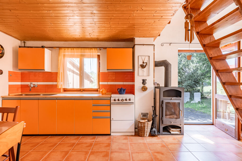 REZERVOVÁNO - Prodej chaty / chalupy 60 m², Milíčov 4 Prodej chaty Milicov okres Jihlava kraj Vysocina Reality Vencovsky 19