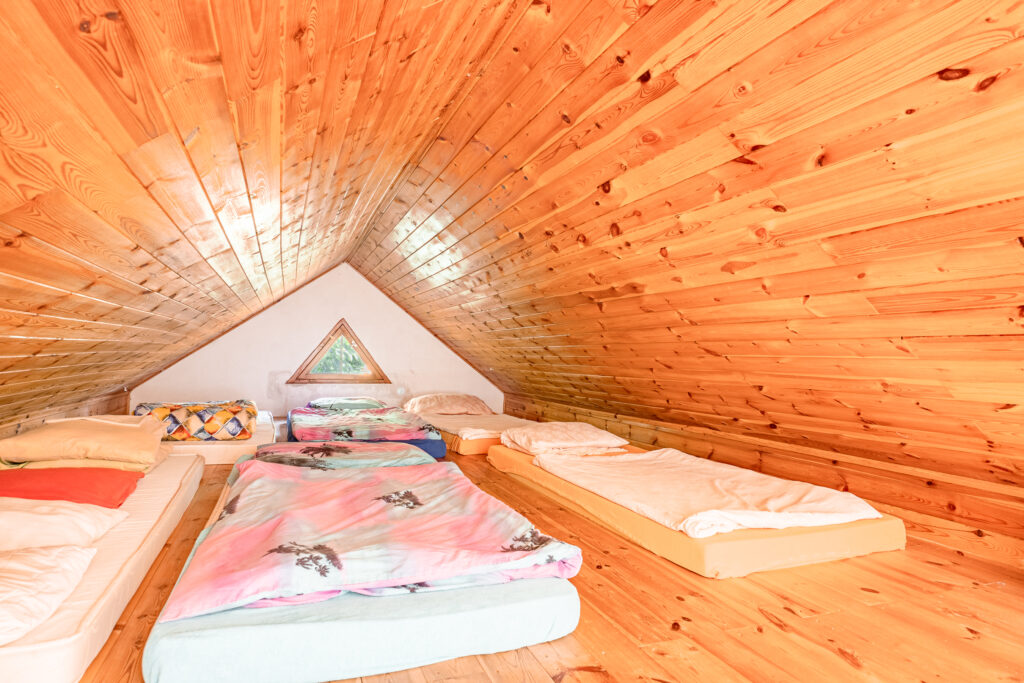 REZERVOVÁNO - Prodej chaty / chalupy 60 m², Milíčov 6 Prodej chaty Milicov okres Jihlava kraj Vysocina Reality Vencovsky 22