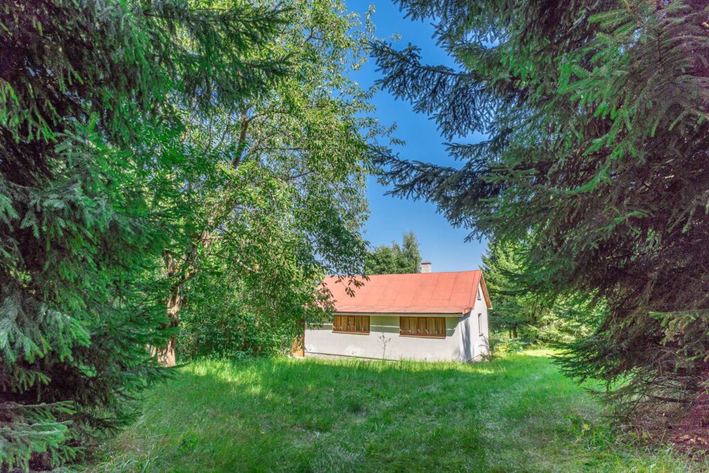 REZERVOVÁNO - Prodej chaty / chalupy 60 m², Milíčov 2 Prodej chaty Milicov okres Jihlava kraj Vysocina Reality Vencovsky 6 2