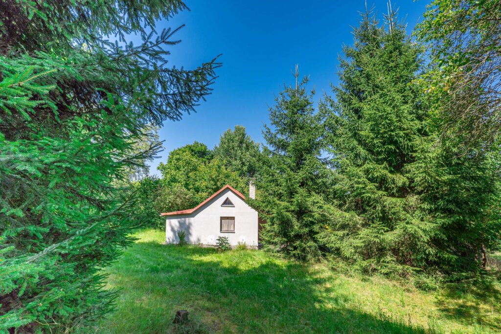 REZERVOVÁNO - Prodej chaty / chalupy 60 m², Milíčov 10 Prodej chaty Milicov okres Jihlava kraj Vysocina Reality Vencovsky 7 3