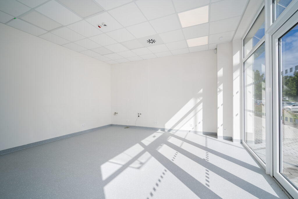 Pronajem komercniho prostoru 41 m² Milovice ulice Spojovaci Milovice – cast obce Mlada Reality Vencovsky 12