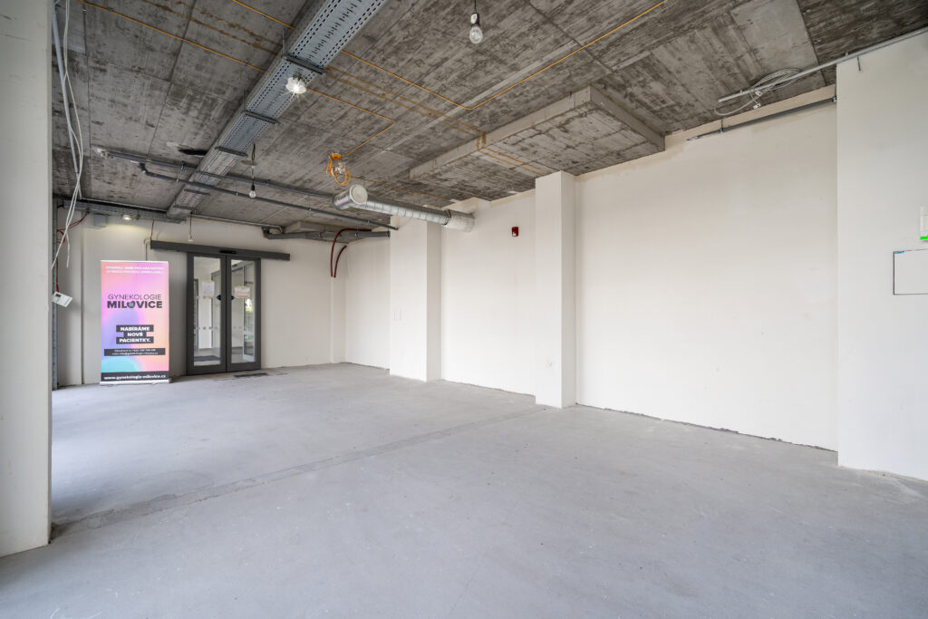 Pronajem komercniho prostoru 41 m² Milovice ulice Spojovaci Milovice – cast obce Mlada Reality Vencovsky 15