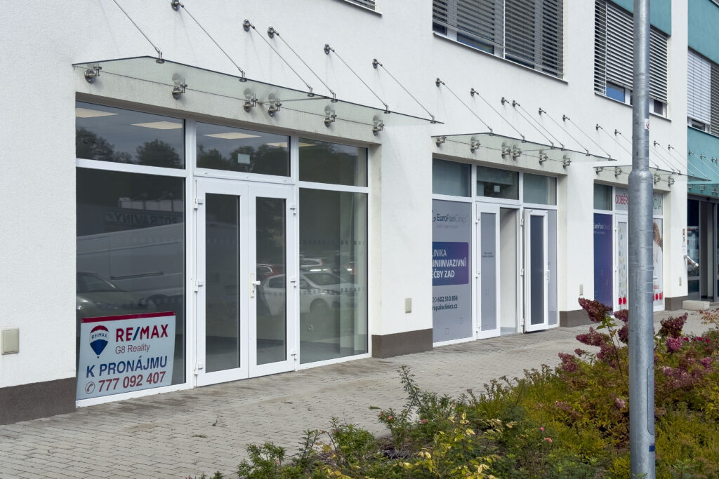Pronajem komercniho prostoru 41 m² Milovice ulice Spojovaci Milovice – cast obce Mlada Reality Vencovsky 5