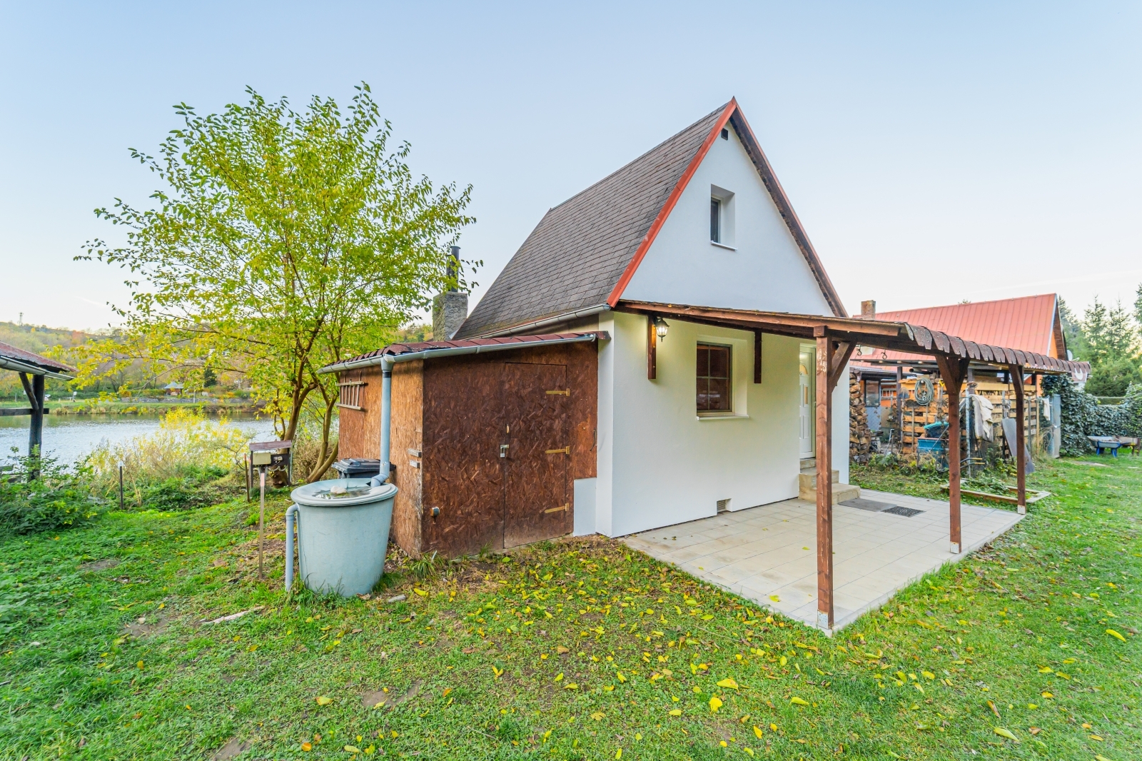 Prodej rekreacni chaty 2kk o uzitne plose 60 m² terasa 14 m² u Vltavy – Roztoky u Prahy reality vencovsky21