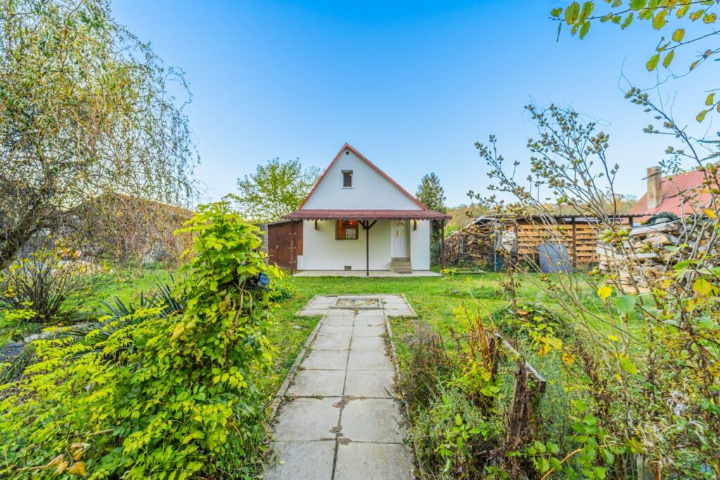 Prodej rekreacni chaty 2kk o uzitne plose 60 m² terasa 14 m² u Vltavy – Roztoky u Prahy reality vencovsky22