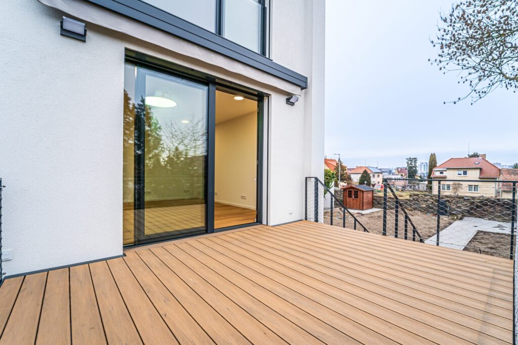 pronajem bytu 3kk 93 m2 kunratice ulice debolinska praha 4 reality vencovsky