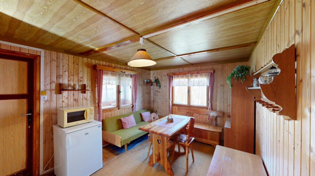 Prodej chaty chalupy 45 m2 Kostelec – cast obce Kostelec u Jihlavy kraj Vysocina Reality Vencovsky 27