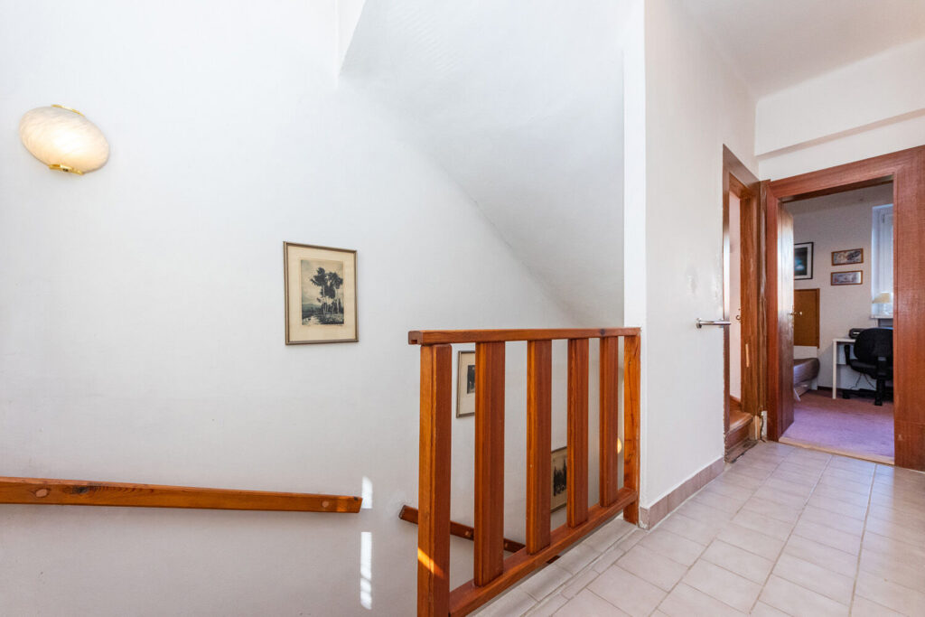 Prodej domu 163 m² 16 mg 0255