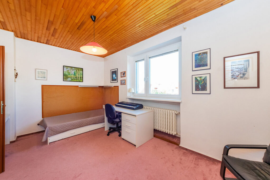 Prodej domu 163 m² 15 mg 0259