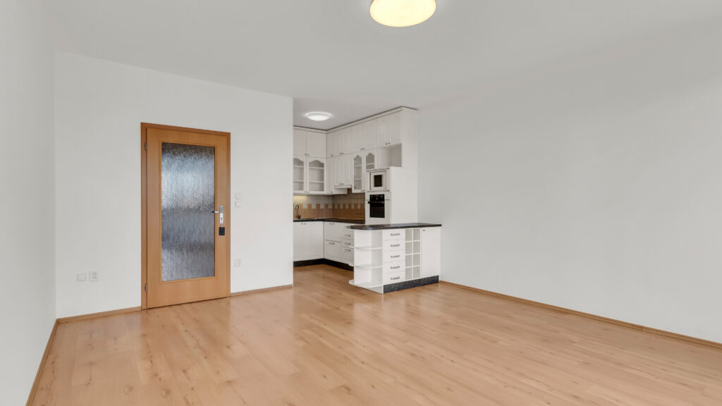 Prodej bytu 2+kk v osobním vlastnictví 60 m² 2 DSC02725