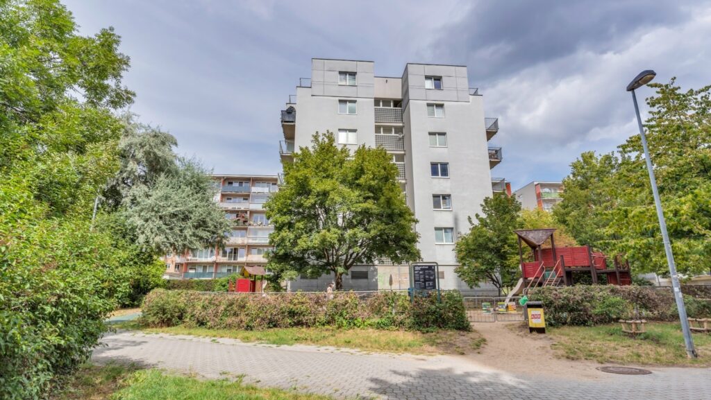 Prodej bytu 2+kk v osobním vlastnictví 60 m² 28 DSC028491