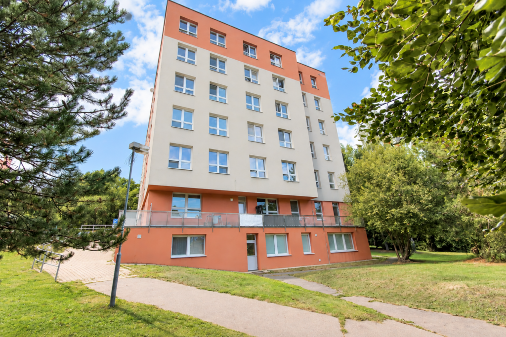 Prodej bytu 2+kk 47 m², Žďár nad Sázavou 24 Prodej bytu 2kk 4714 m² – U Klafarku Zdar nad Sazavou KRAJ VYSOCINA REALITY VENCOVSKY 04