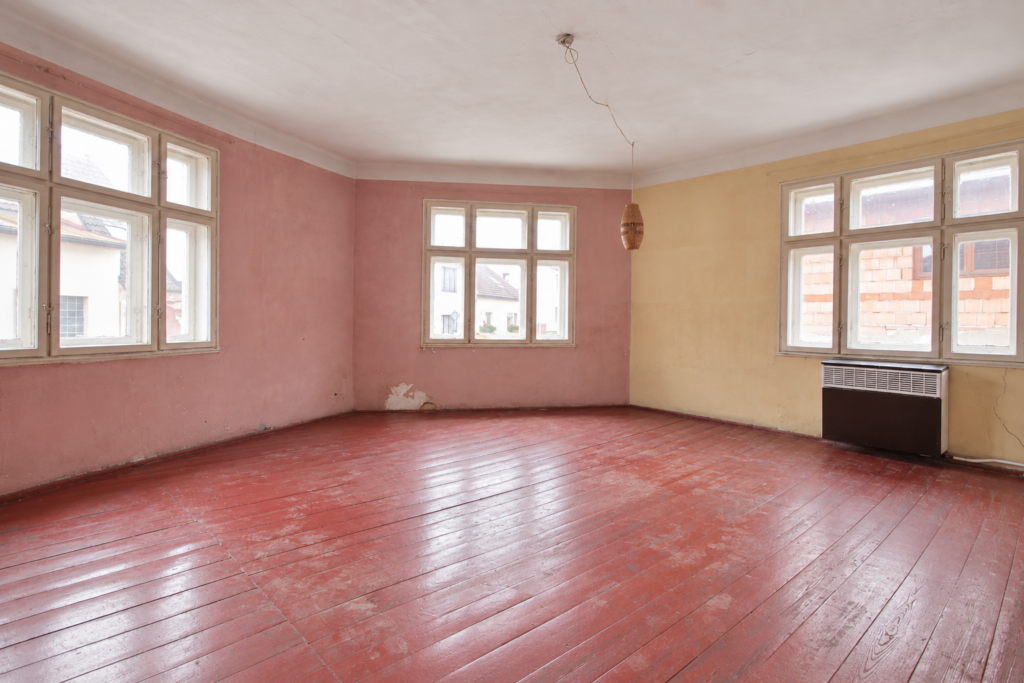 Prodej rodinného domu 3+1 o velikosti 135 m² 19 Prodej rodinneho domu 31 o velikosti 135m2 ulice Rosolova Pelhrimov Kraj Vysocina Reality Vencovsky 15