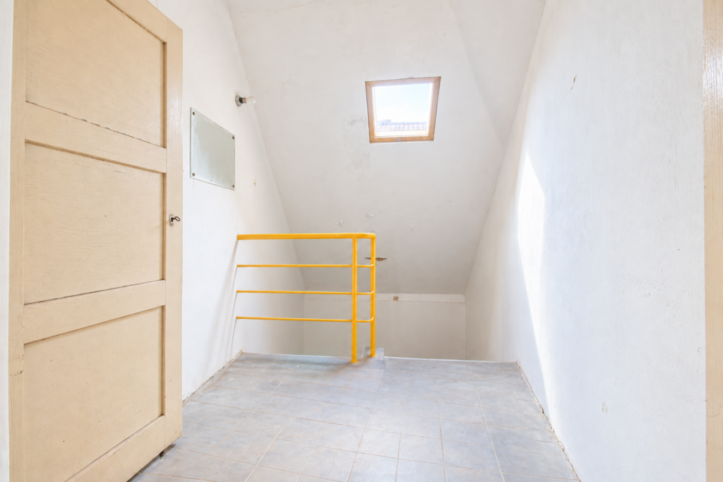 Prodej rodinného domu 3+1 o velikosti 135 m² 15 Prodej rodinneho domu 31 o velikosti 135m2 ulice Rosolova Pelhrimov Kraj Vysocina Reality Vencovsky 19