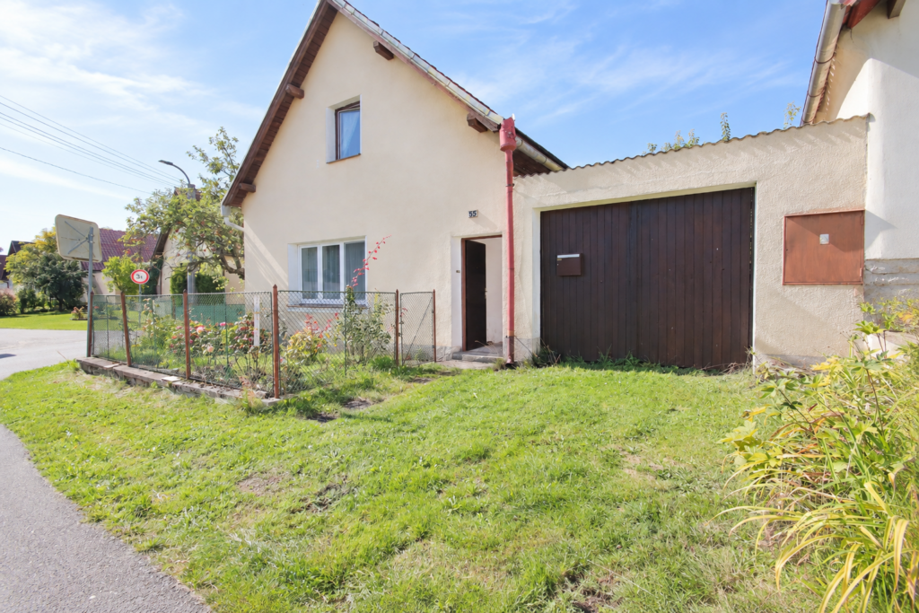 Prodej rodinneho domu chalupy 31 80m2 Brezina Jindrichuv Hradec Jihocesky kraj Reality Vencovsky 08
