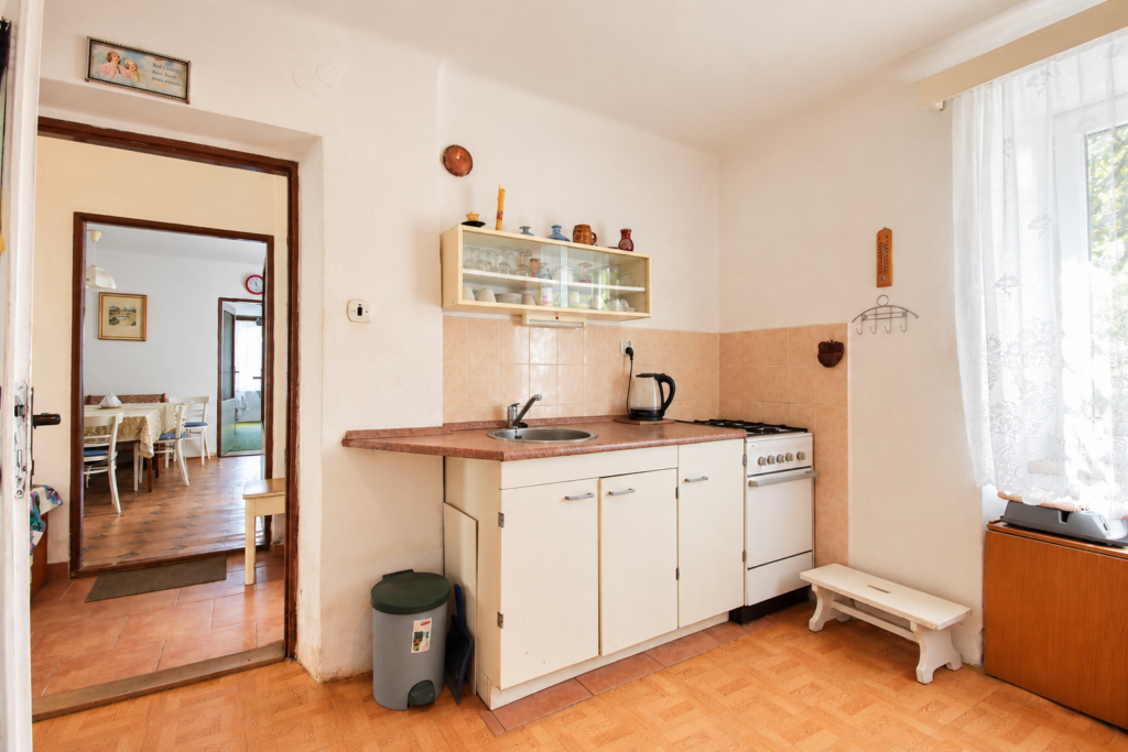 prodej rodinneho domu chalupy 31 80m2 brezina jindrichuv hradec jihocesky kraj reality vencovsky 08 1