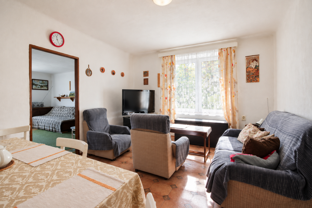 prodej rodinneho domu chalupy 31 80m2 brezina jindrichuv hradec jihocesky kraj reality vencovsky 11 1