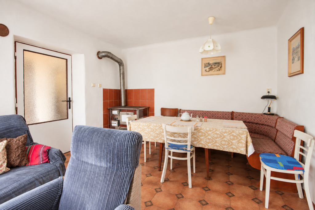 prodej rodinneho domu chalupy 31 80m2 brezina jindrichuv hradec jihocesky kraj reality vencovsky 12 1